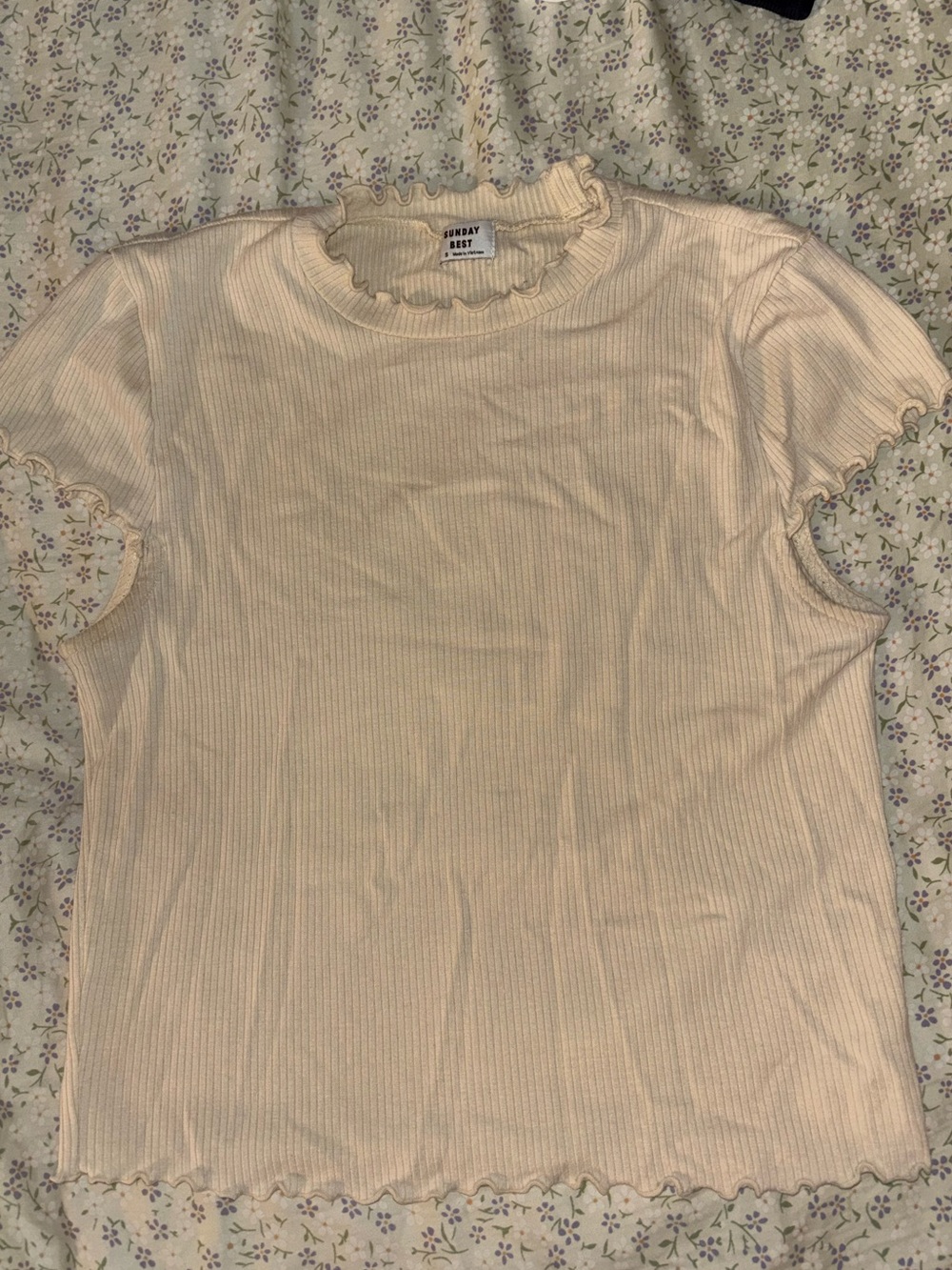 Sunday Best Cream Ribbed Short-Sleeve Tee with Lettuce-Edge Trim